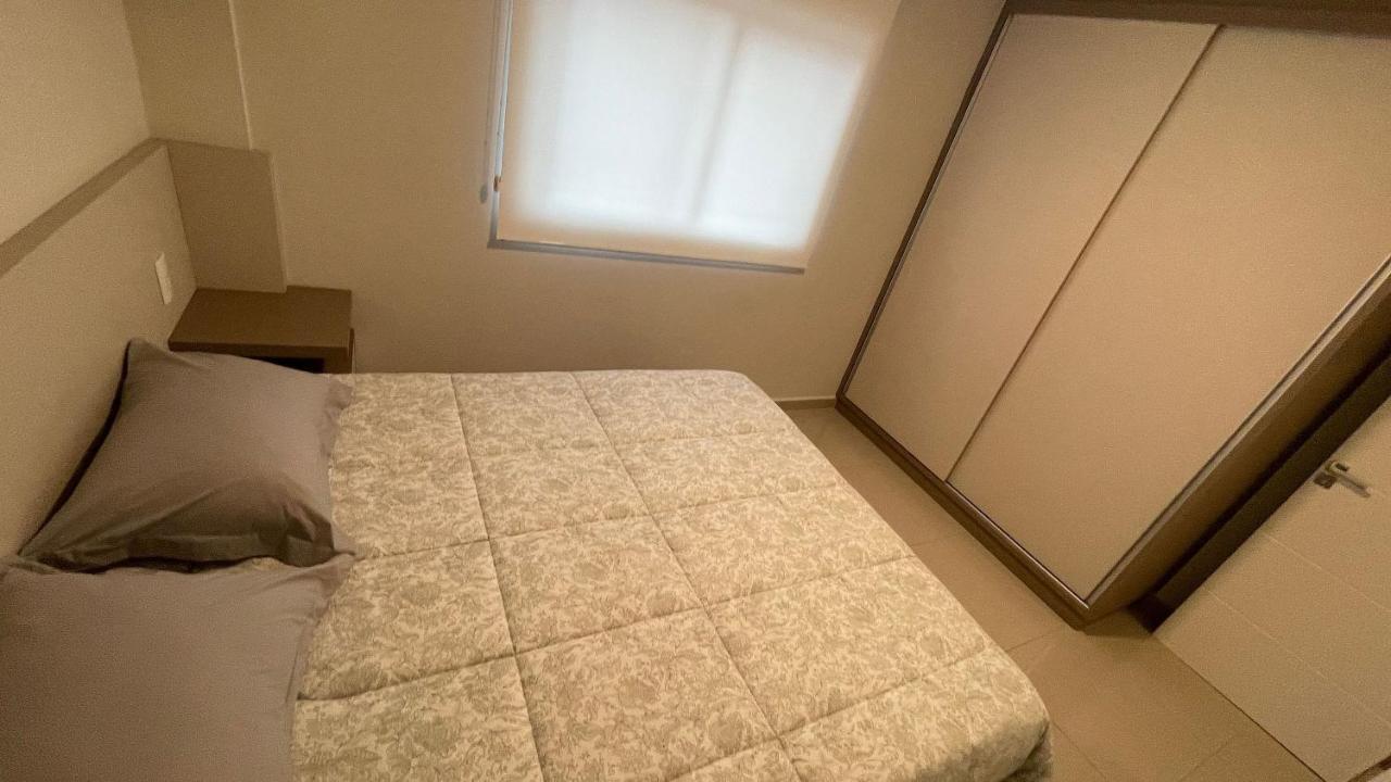 Apartamento Novinho E Confortável No Centro De Foz *