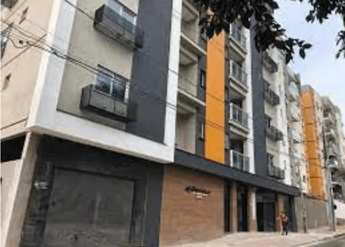 Apartamento Novinho E Confortavel No Centro De Foz