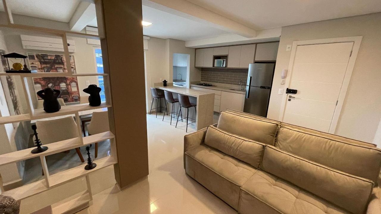 Novinho E Confortavel No Centro De Foz *